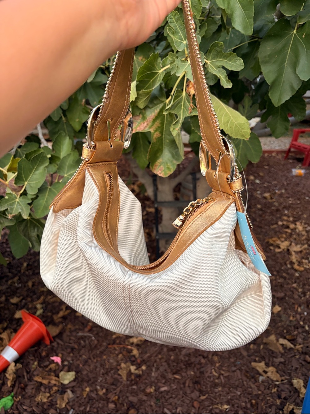 Kathy Van Zeeland Boho Bag with Cowhide - Picture 8 of 11